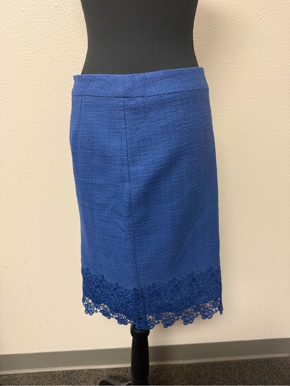 Talbots Blue Lace Hem Pencil Skirt Size 4 Textured Career Office Classic Chic - Picture 6 of 11